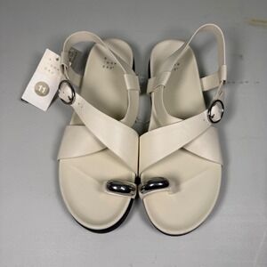 A New Day Womens Off White Silver Toe Ring Slingback Sandals Size 11
